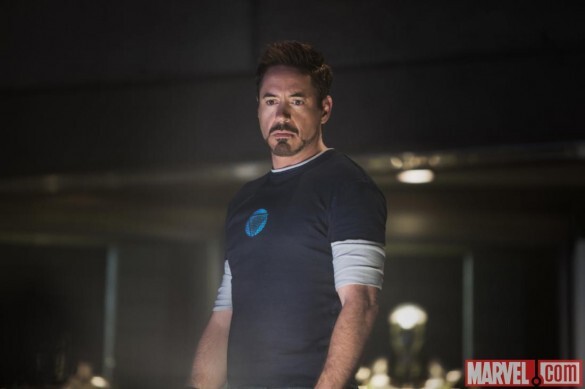 Robert-Downey-Jr.-in-Iron-Man-3--585x389
