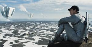Tom-Cruise-in-Oblivion
