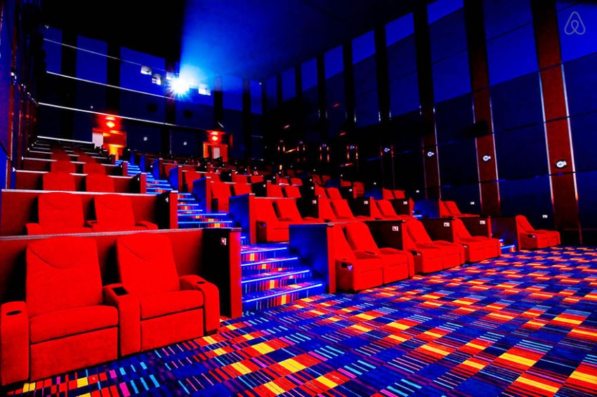 16 - 11 Newport Ultra Cinema Newport City